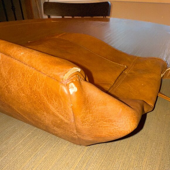 S-Q Vegan Leather Bag - Picture 5 of 6